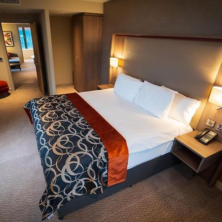 Clayton Hotel Glasgow City Екстериор снимка