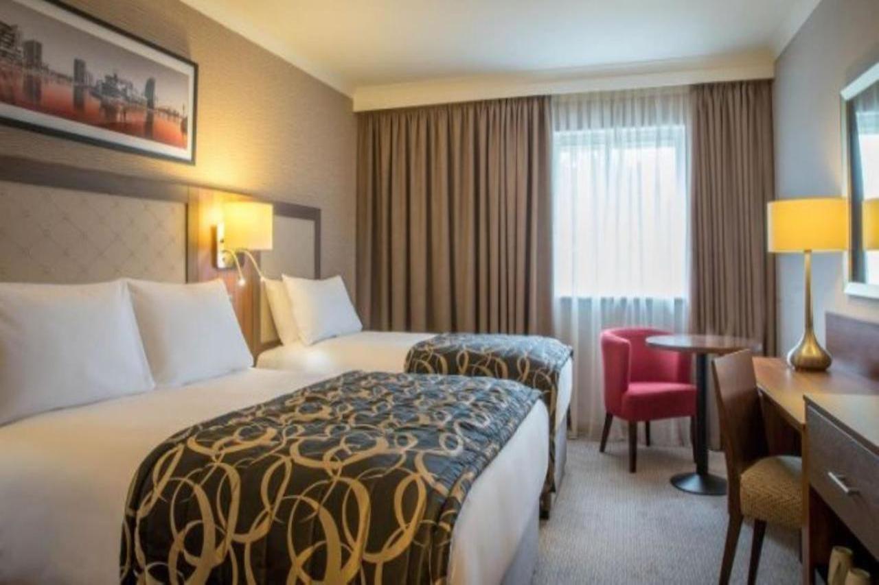 Clayton Hotel Glasgow City Екстериор снимка