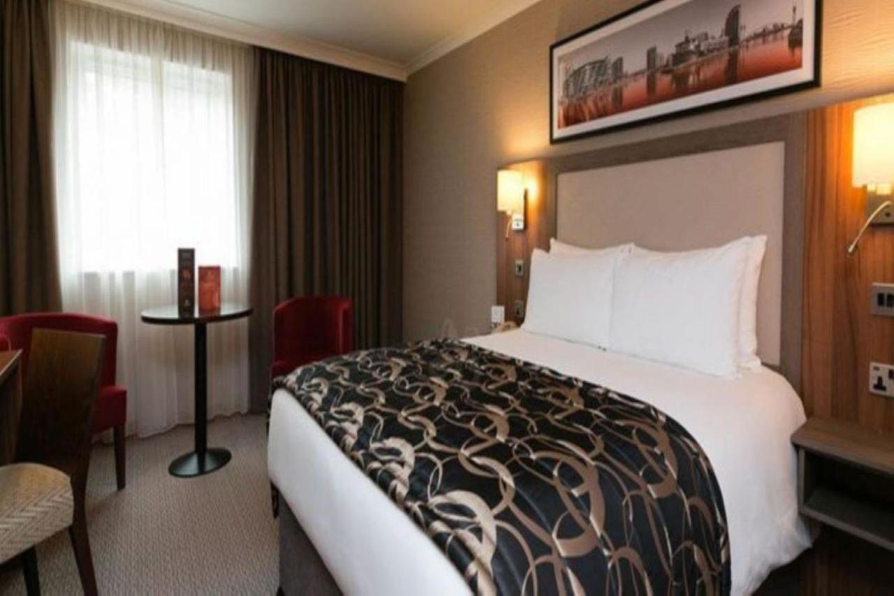 Clayton Hotel Glasgow City Екстериор снимка